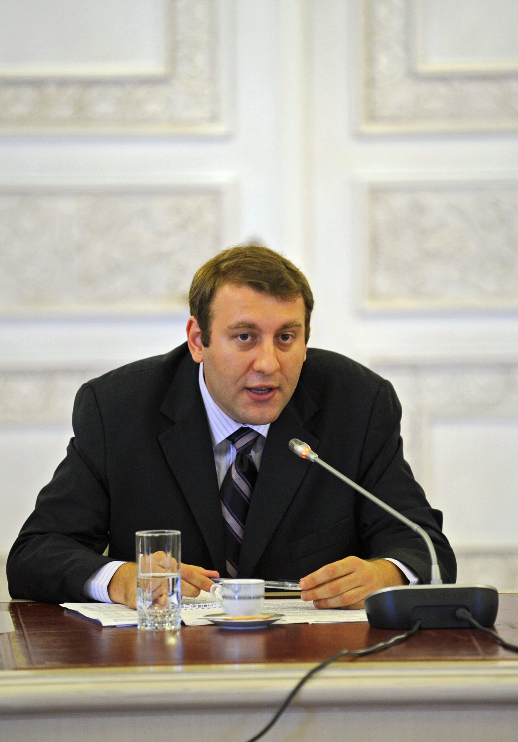 Ambasadorul Cosmin Dinescu va coordona noua Misiune de Parteneriat a UE în Armenia. 3 Ambasadorul Cosmin Dinescu va coordona noua Misiune de Parteneriat a UE in Armenia