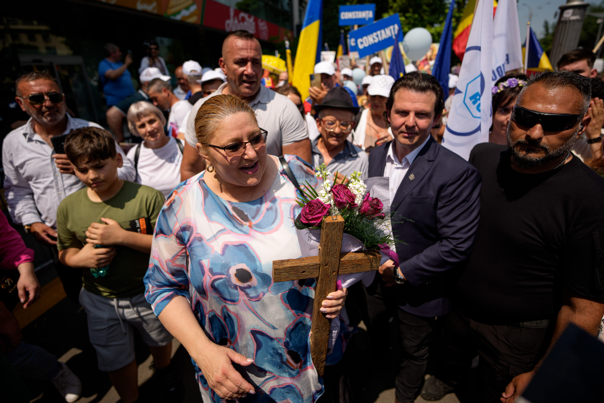 Amenzi si plangeri penale dupa Marsul Normalitatii la care a luat parte Diana Sossoaca