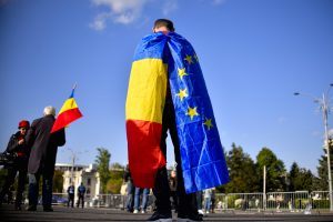 Comisia Europena suspenda procedura de deficit excesiv pentru Romania insa va continua monitorizarea