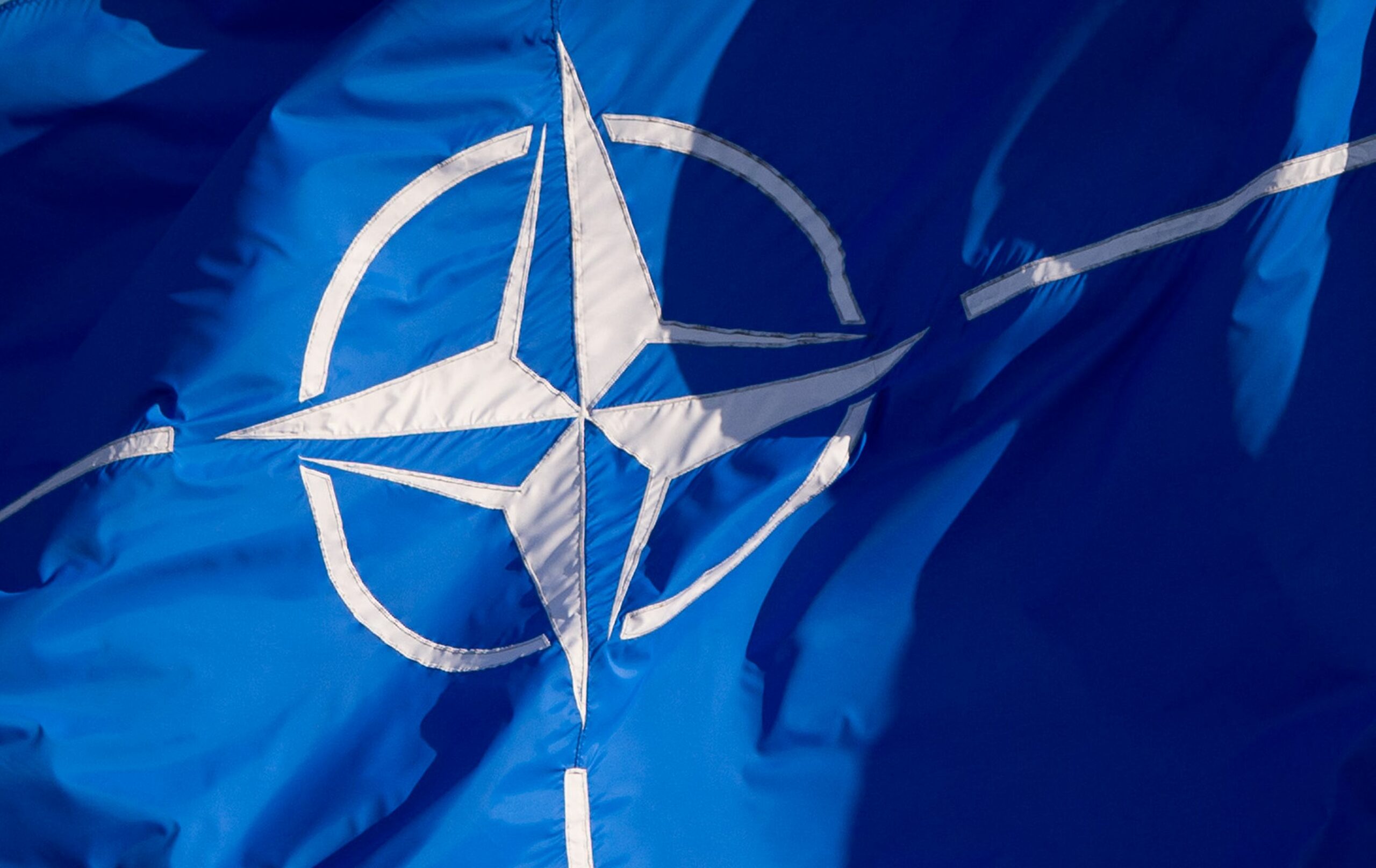 Consiliul Nord Atlantic se aduna la cererea Romaniei