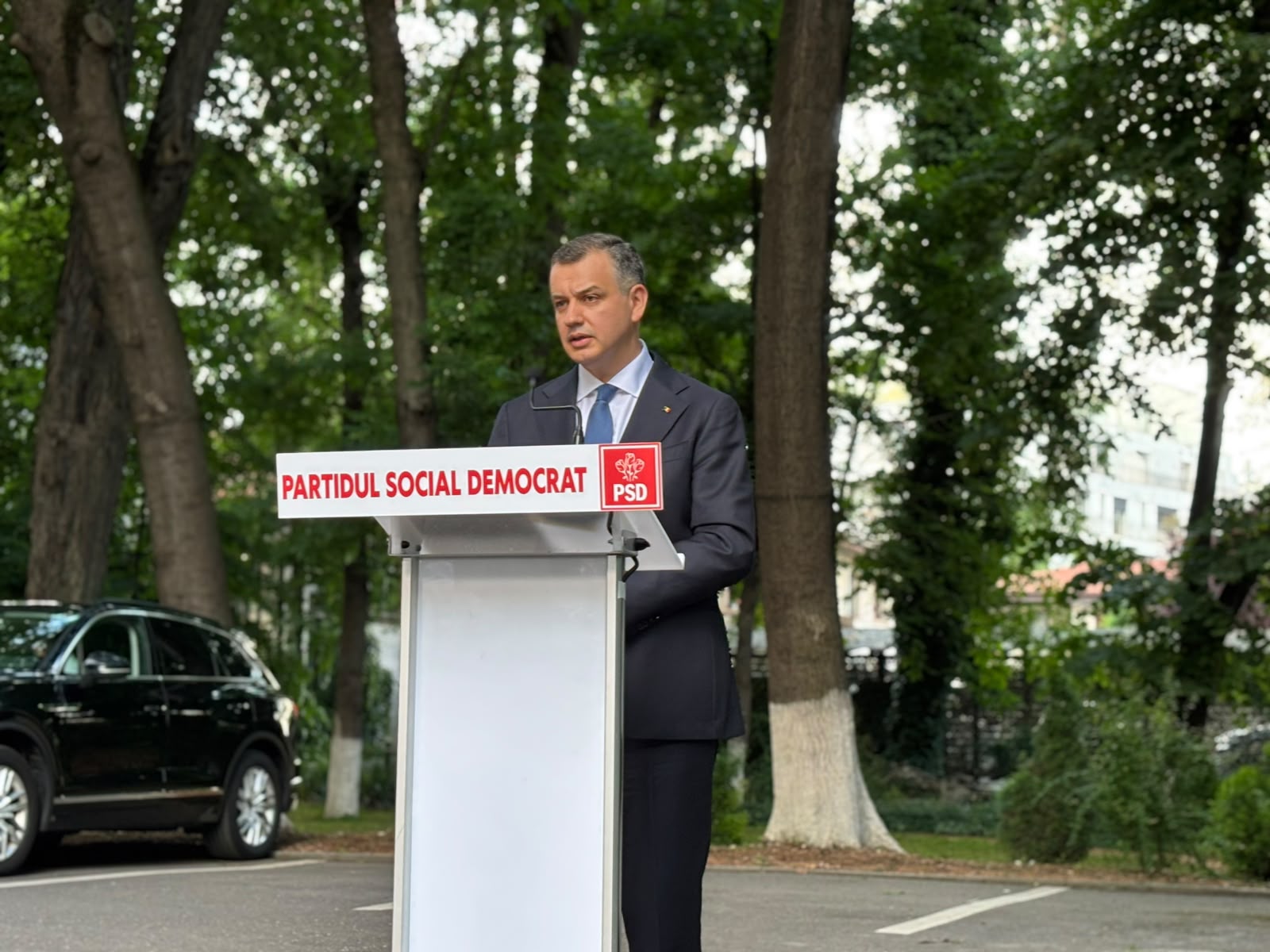 Eugen Tomac: Am asigurat conducerea PSD că guvernul pe care îl sugerez va fi foarte prudent. 3 Eugen Tomac Am asigurat conducerea PSD ca guvernul pe care il sugerez va fi foarte prudent