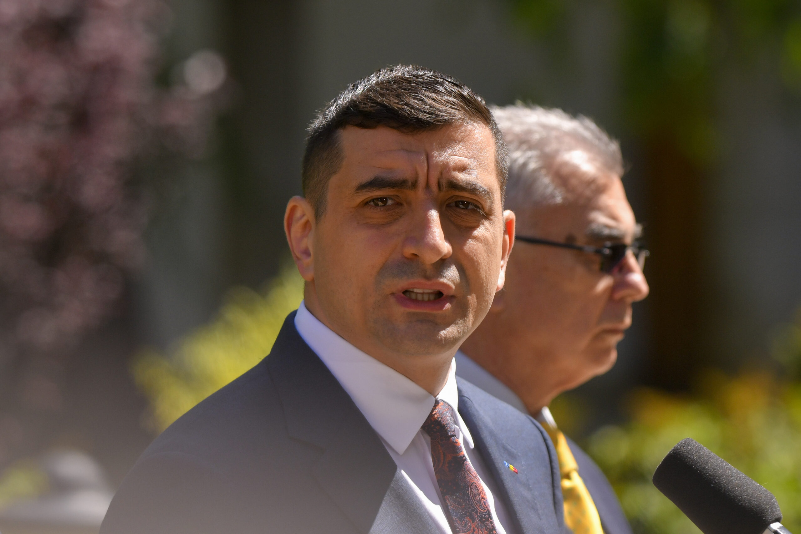 George Simion primul lider de partid care reactioneaza la varianta Adrian Vestea pentru functia de premier Nicusor Dan a ignorat structurile PNL