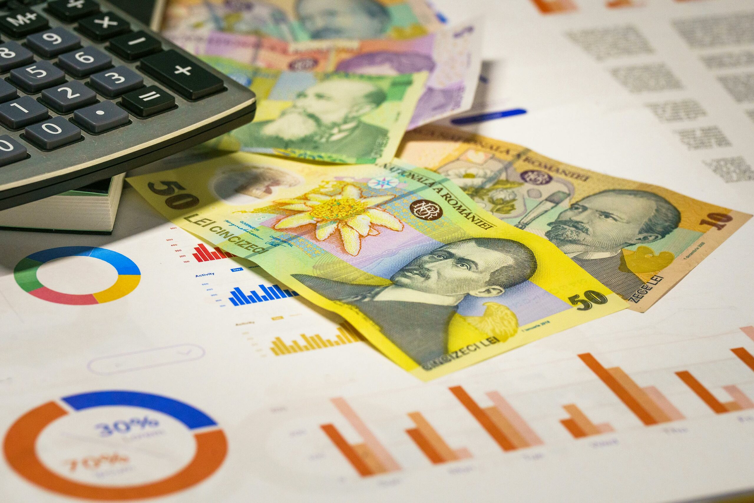 Guvernul ofera clarificari privind modul de majorare a salariilor pentru personalul implicat in implementarea proiectelor PNRR
