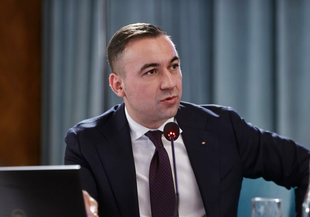 Ivan acuza parlamentarii PNL ca au impiedicat extinderea masurii referitoare la pretul motorinei