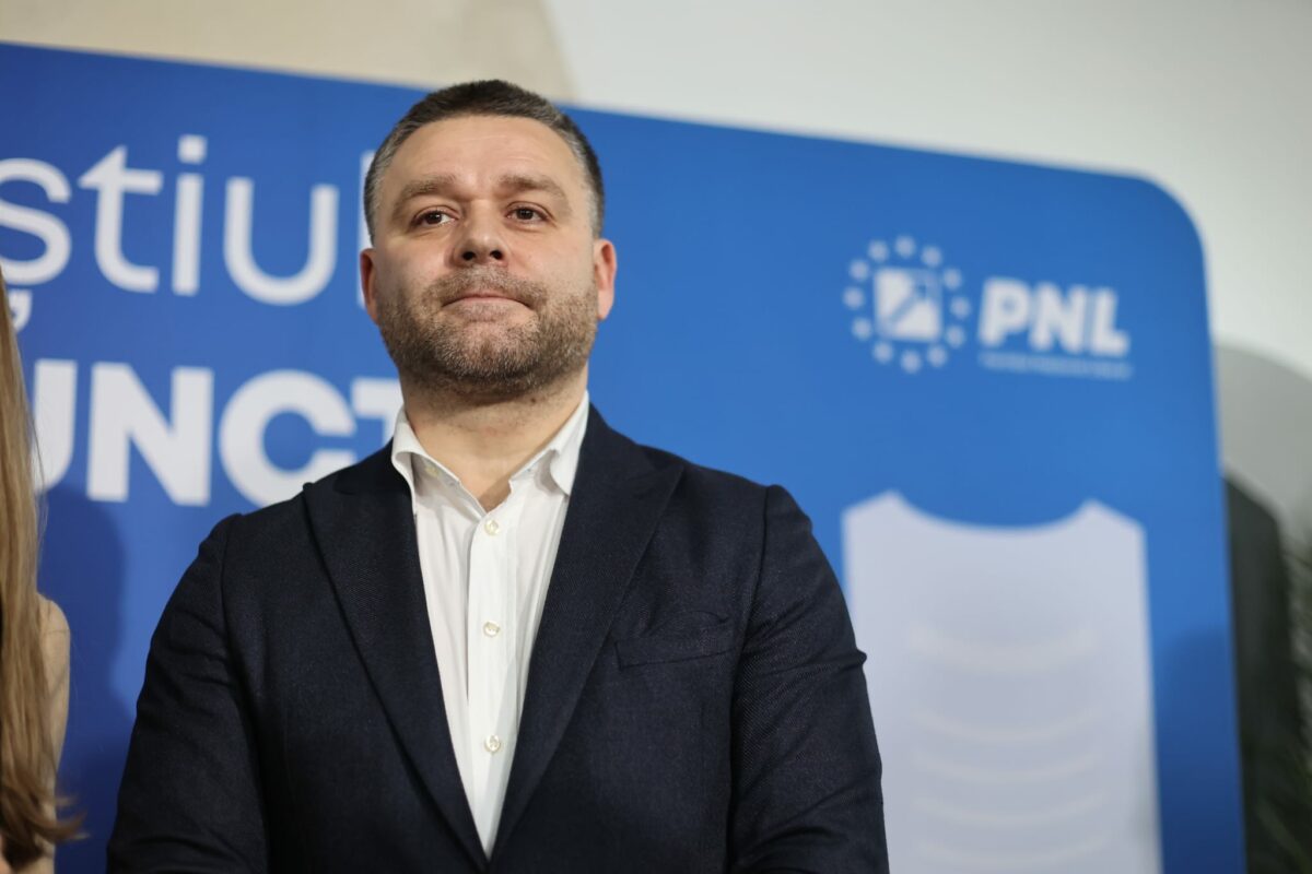 Nu ne considerati prosti Ciucu acuza faptul ca Guvernul Tomac ascunde ministri controlati de PSD