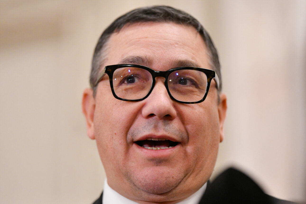 Victor Ponta, despre drona căzută în portul Constanța: Cum este posibil să nu existe imagini de pe camerele de supraveghere? 2 Victor Ponta despre drona caduta in portul Constanta Cum este posibil sa nu existe imagini de pe camerele de supraveghere