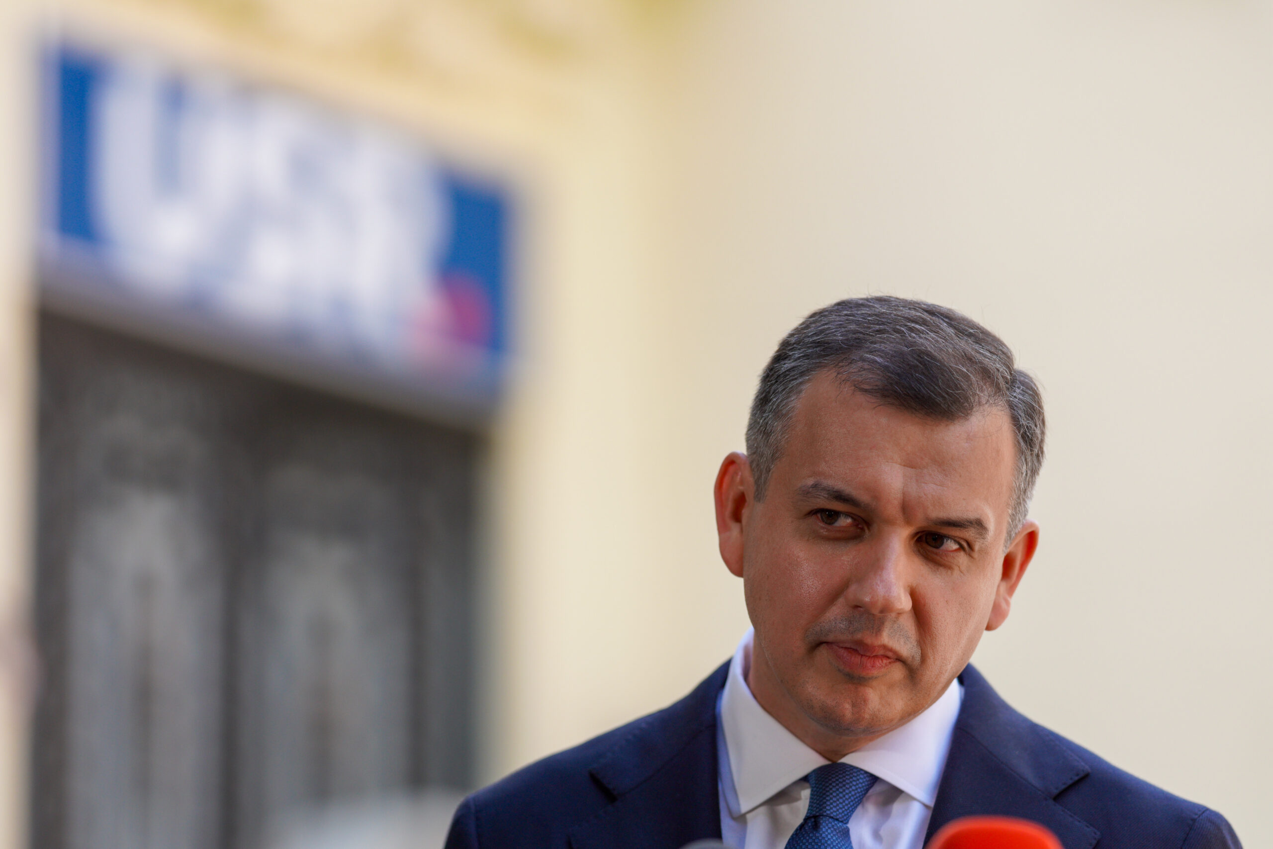 Primele nume anunțate de Tomac pentru Guvern: Ministrul Apărării va fi ambasadorul României la NATO. 3 primele nume anuntate de tomac pentru guvern ministrul apararii va fi ambasadorul romaniei la nato