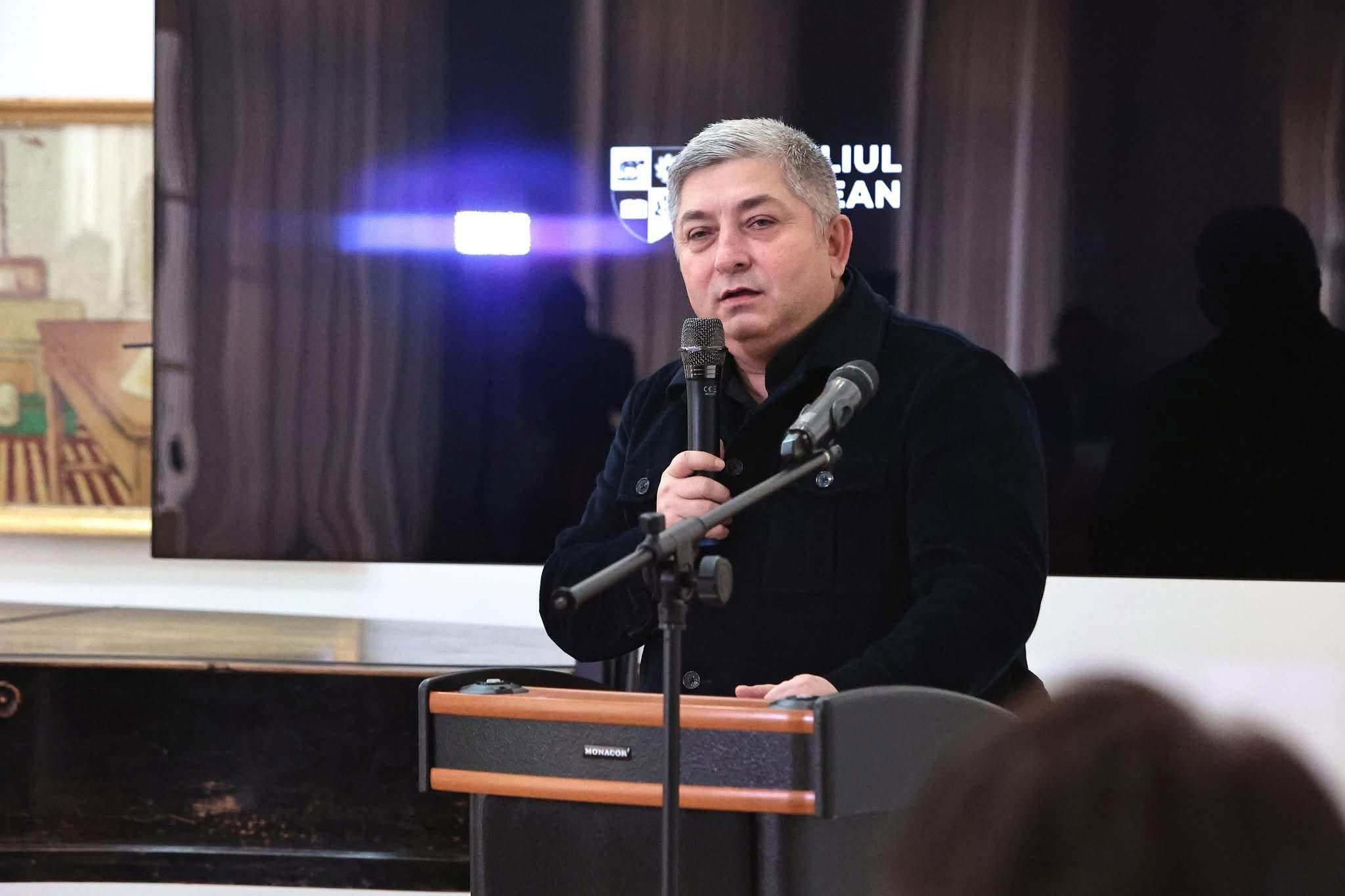 Tișe, despre reformele din justiție ale lui Bolojan: Nu poți susține că „țara are probleme din cauza salariilor mari ale magistraților” 2 Tise despre reformele din justitie ale lui Bolojan Nu poti sustine ca tara are probleme din cauza salariilor mari ale magistratilor