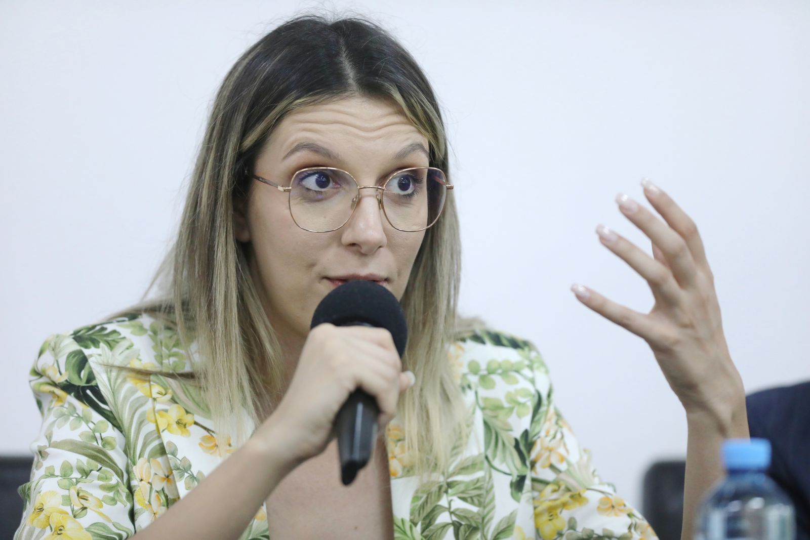 Buzoianu atac vehement dupa votul pentru centralele pe carbune O solutie intr o situatie de criza nu poate genera o criza mai mare