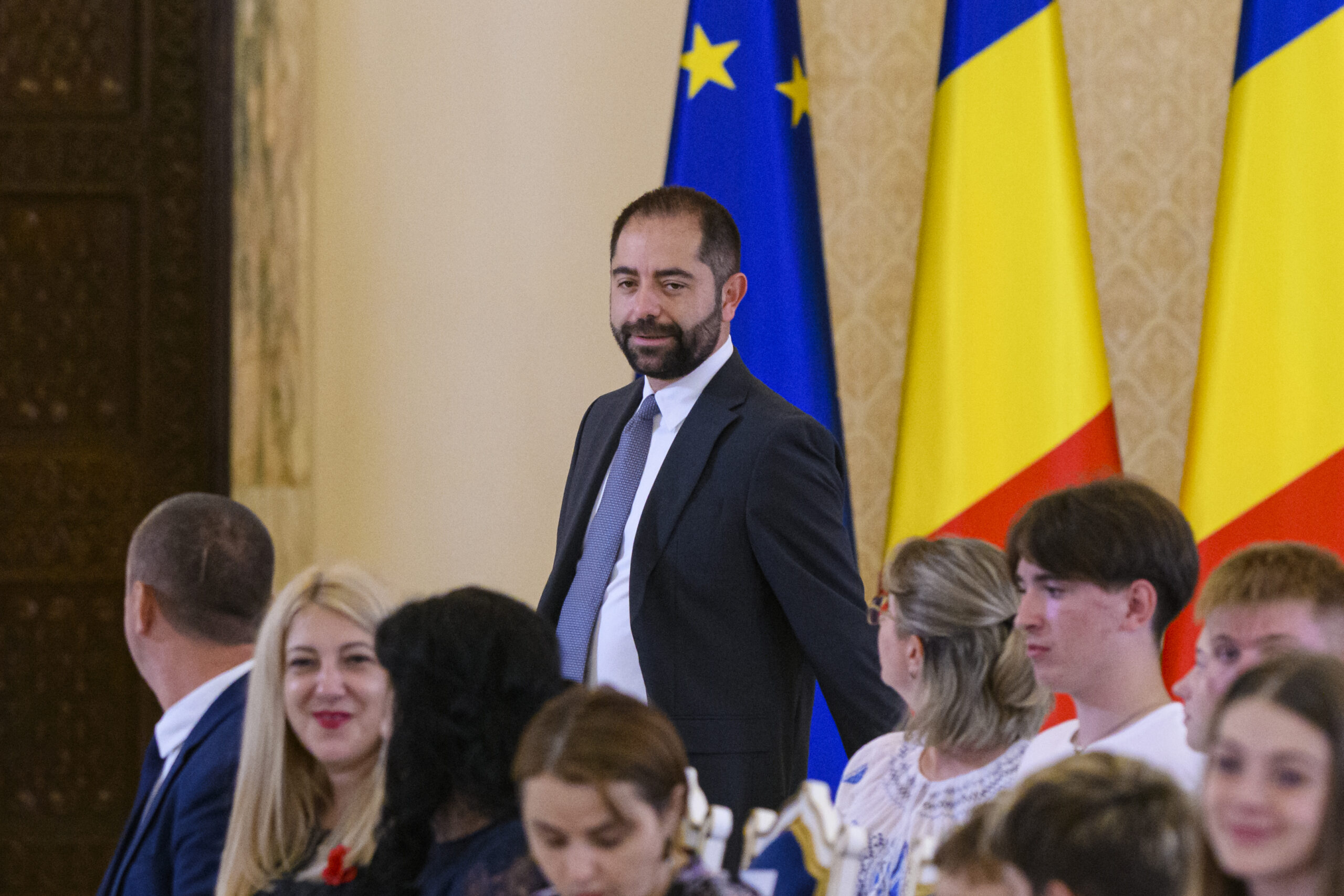 Consilierul prezidential Radu Burnete anunta situatia proiectului legii salarizarii