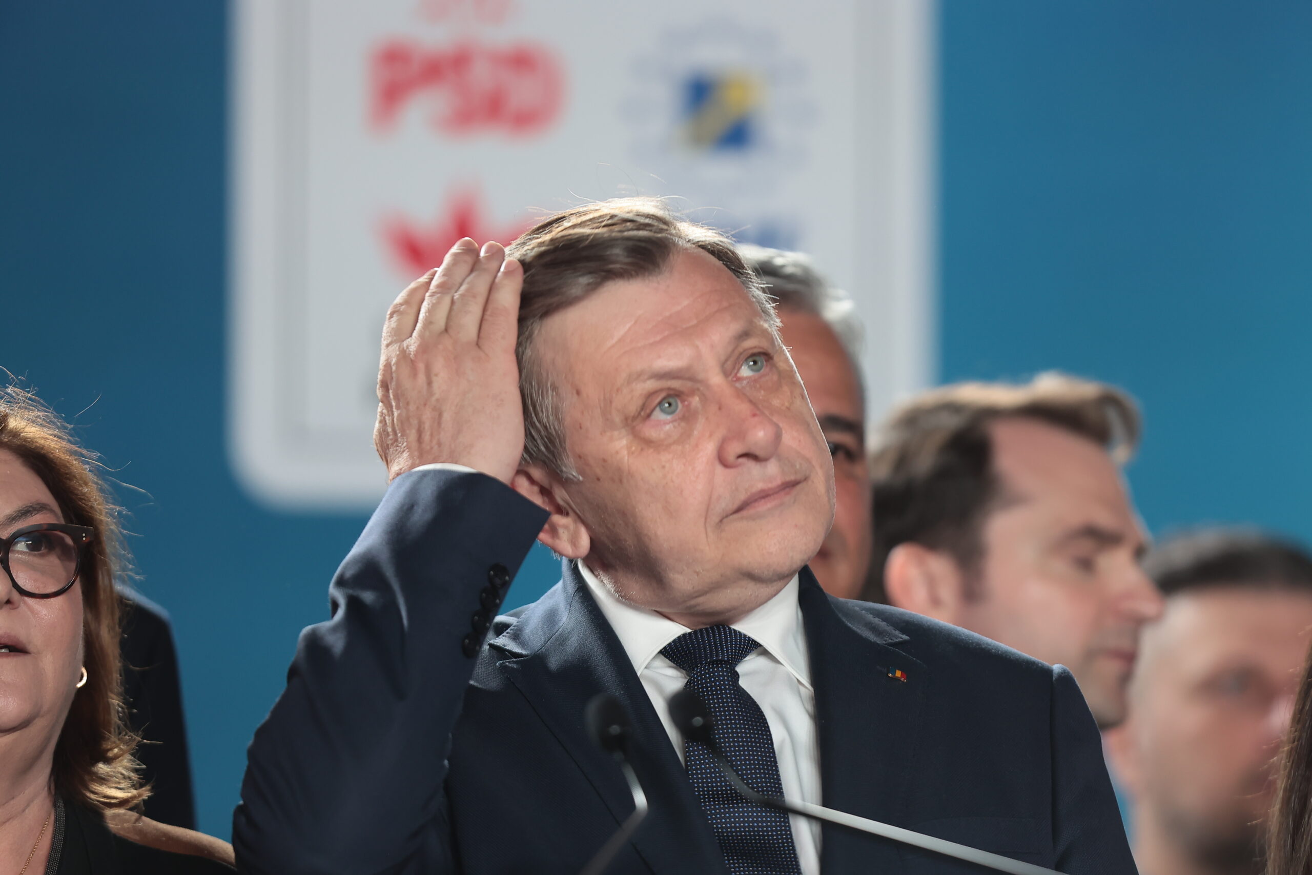 Crin Antonescu spune ca Romania se confrunta cu o criza de conducere Problema se afla la Palatul Cotroceni
