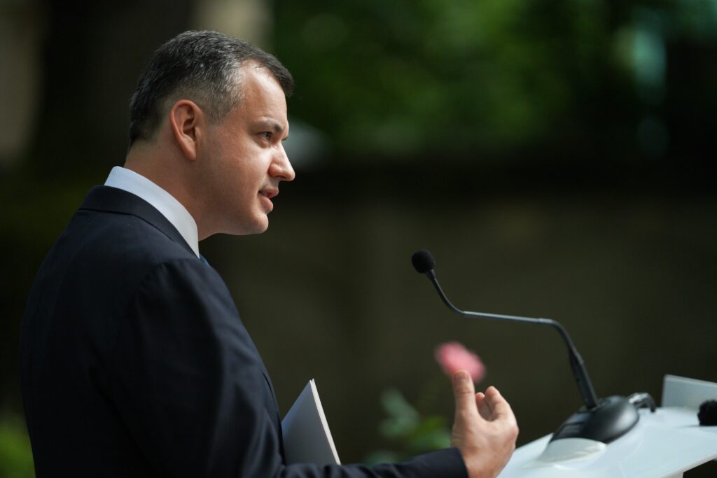 Eugen Tomac Presedintele va efectua o noua nominalizare pentru functia de premier Va fi aprobata cu siguranta de Parlament