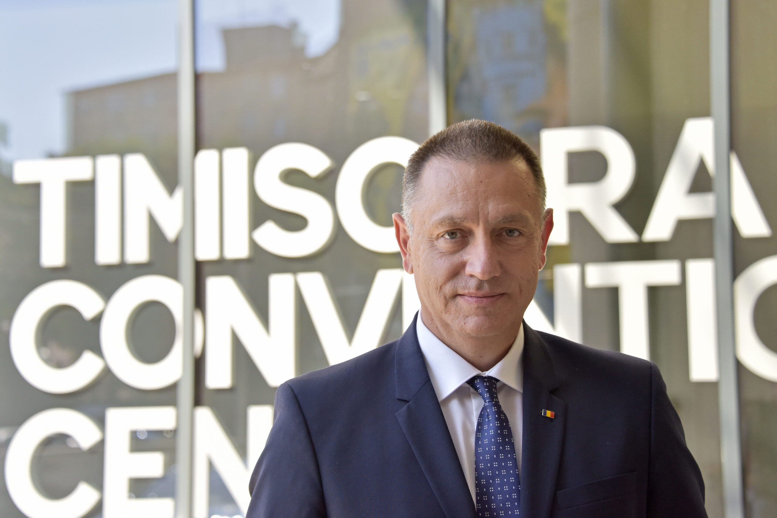 Mihai Fifor il critica pe Dominic Fritz si solicita explicatii ANC referitoare la acordarea cetateniei romane