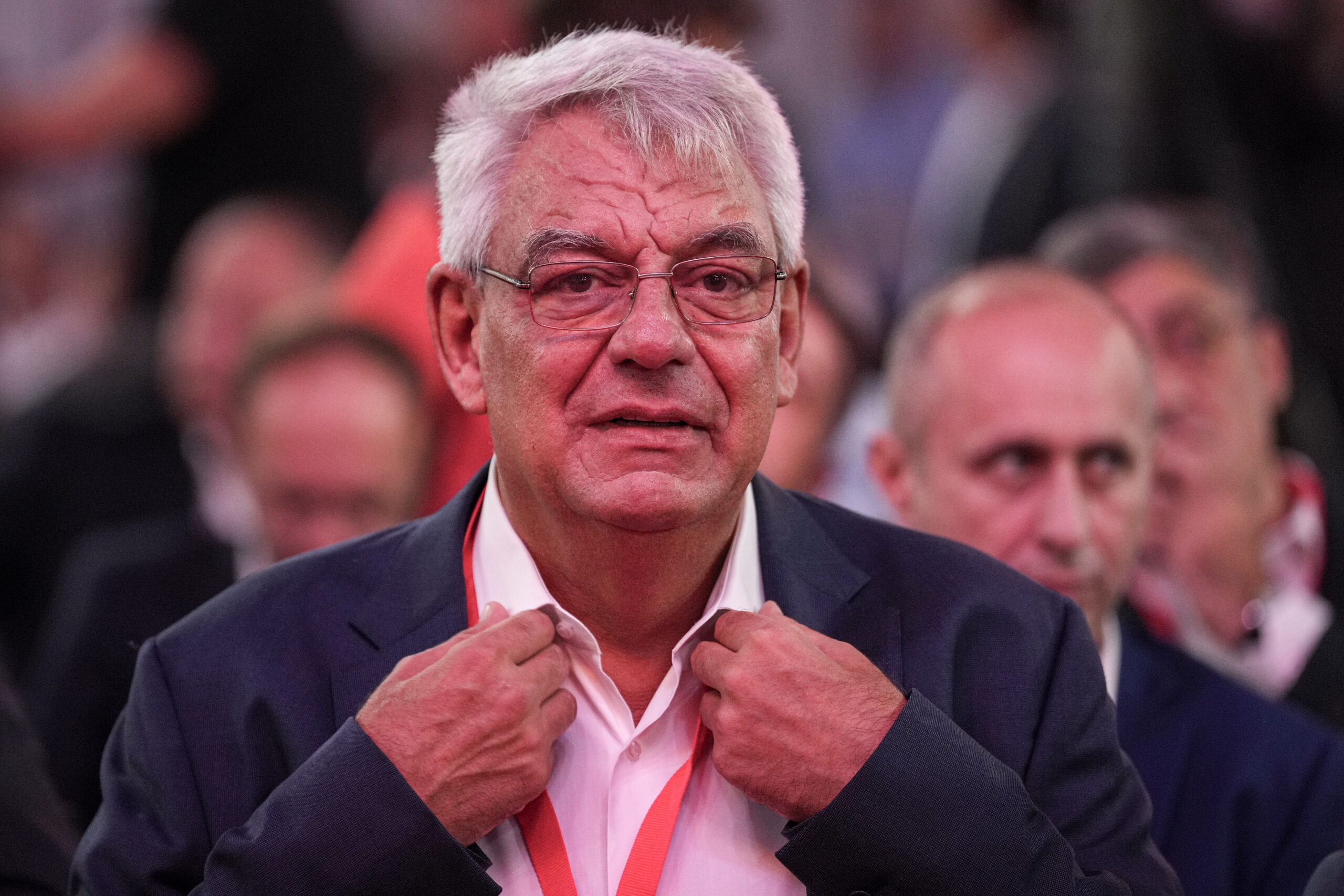 Mihai Tudose, referitor la o posibilă majoritate guvernamentală: Mi-aș dori să avem consens pe un proiect politic. 2 Mihai Tudose referitor la o posibila majoritate guvernamentala Mi as dori sa avem consens pe un proiect politic