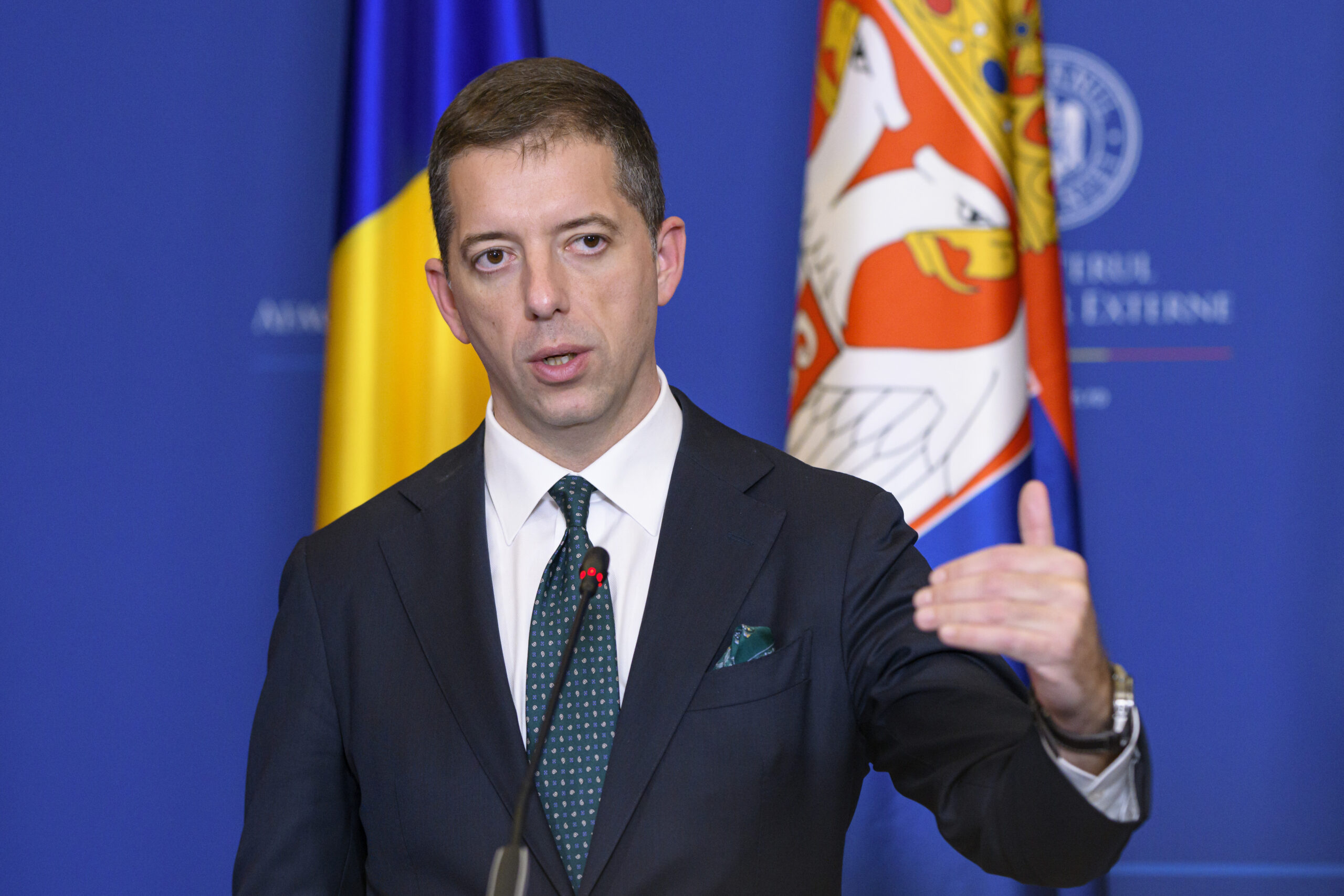 Ministrul de Externe al Serbiei transmite un mesaj României: Îi mulțumește pentru sprijinul acordat în combaterea incendiilor. 2 Ministrul de Externe al Serbiei transmite un mesaj Romaniei Ii multumeste pentru sprijinul acordat in combaterea incendiilor