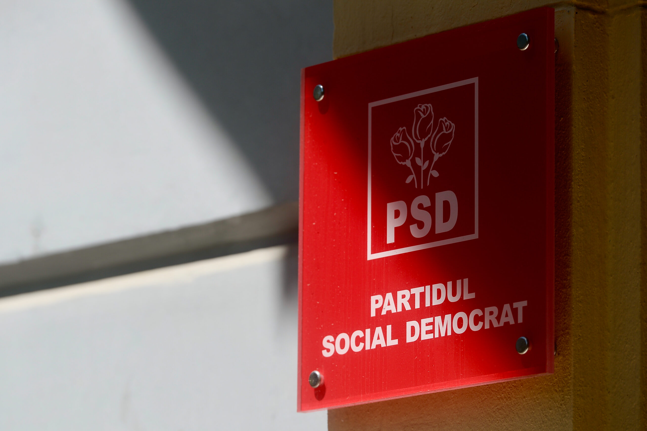 PSD critica PNL si pe Bolojan in urma scaderii investitiilor straine Transferul profiuturilor in stra foreign partnership reduce fondurile disponibile pentru reinvestitii in tara