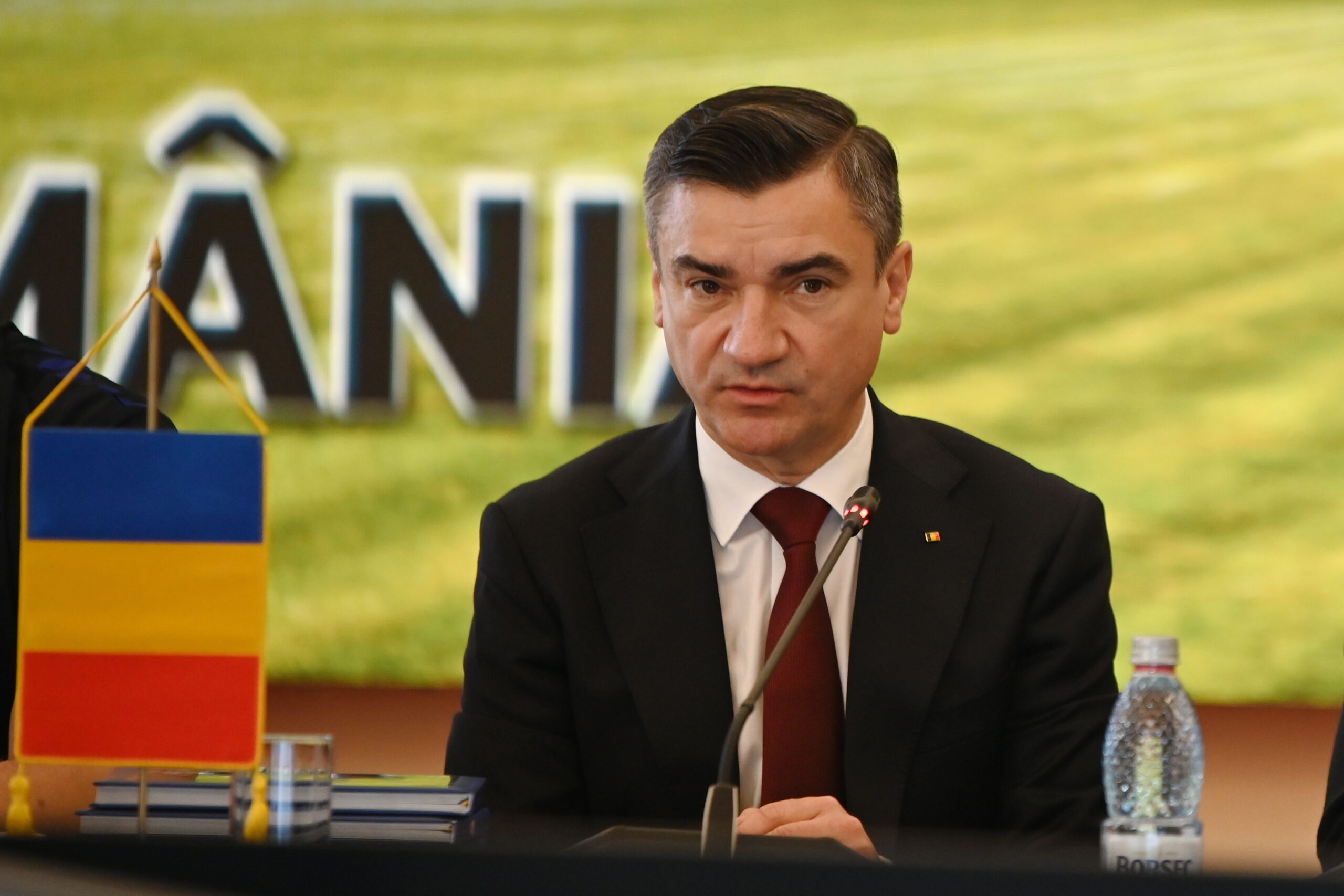 Primarul municipiului Iasi raspunde criticilor legat de oprirea iluminatului public dupa miezul noptii Nu este o revenire la comunism