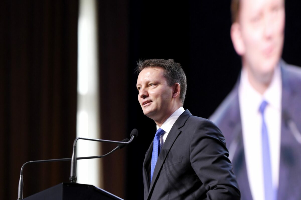 Siegfried Muresan critica PSD in timpul crizei energetice zgomot circ si populism impreuna cu AUR