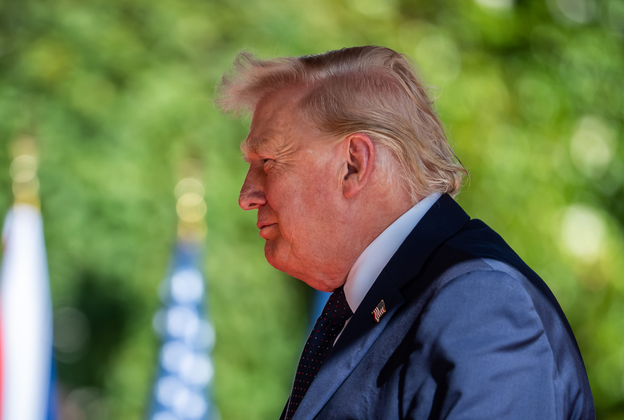 Trump anunta planul de a schimba numele unui lac renumit la granita dintre SUA si Canada Oricum nu vom mai colabora cu ei