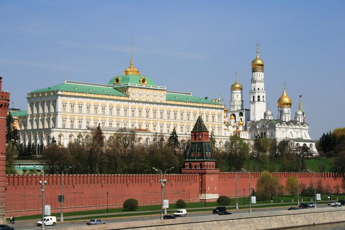 sinucideri in serie inca un general rezervist s a sinucis la moscova