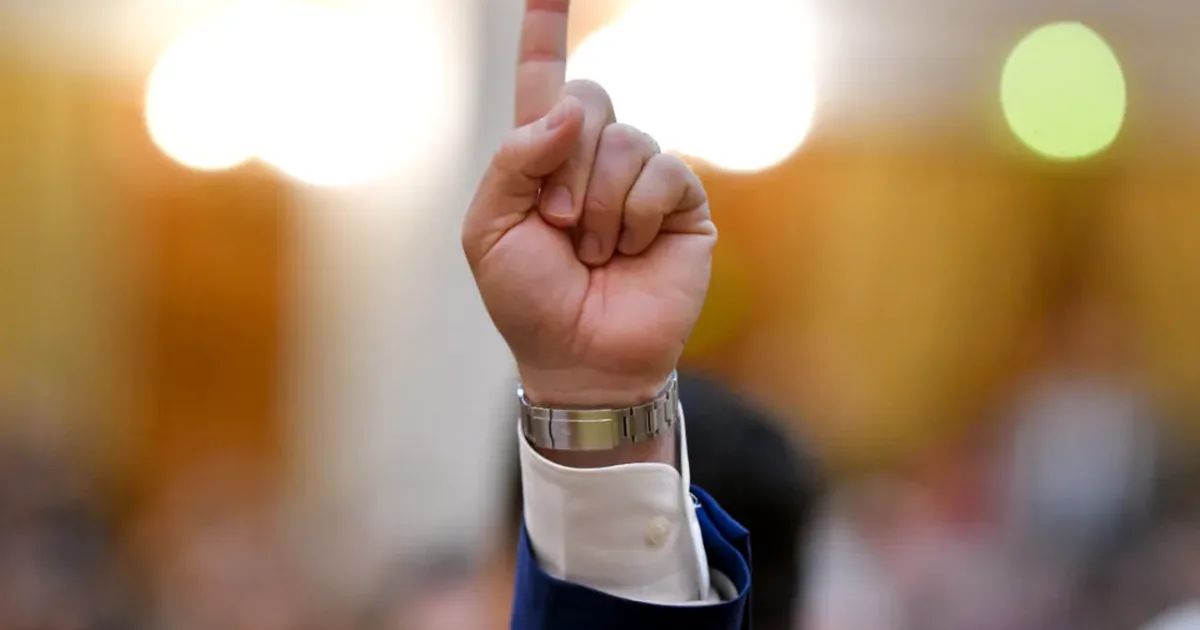 AUR, detașat în fruntea intenției de vot pentru parlamentare. PSD și PNL, la distanță 3 AUR, detașat în fruntea intenției de vot pentru parlamentare. PSD și PNL, la distanță