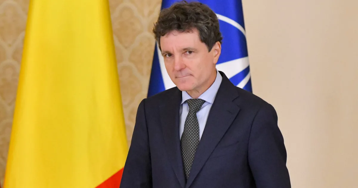 Ce face Nicușor Dan dacă Guvernul nu trece de votul Parlamentului
