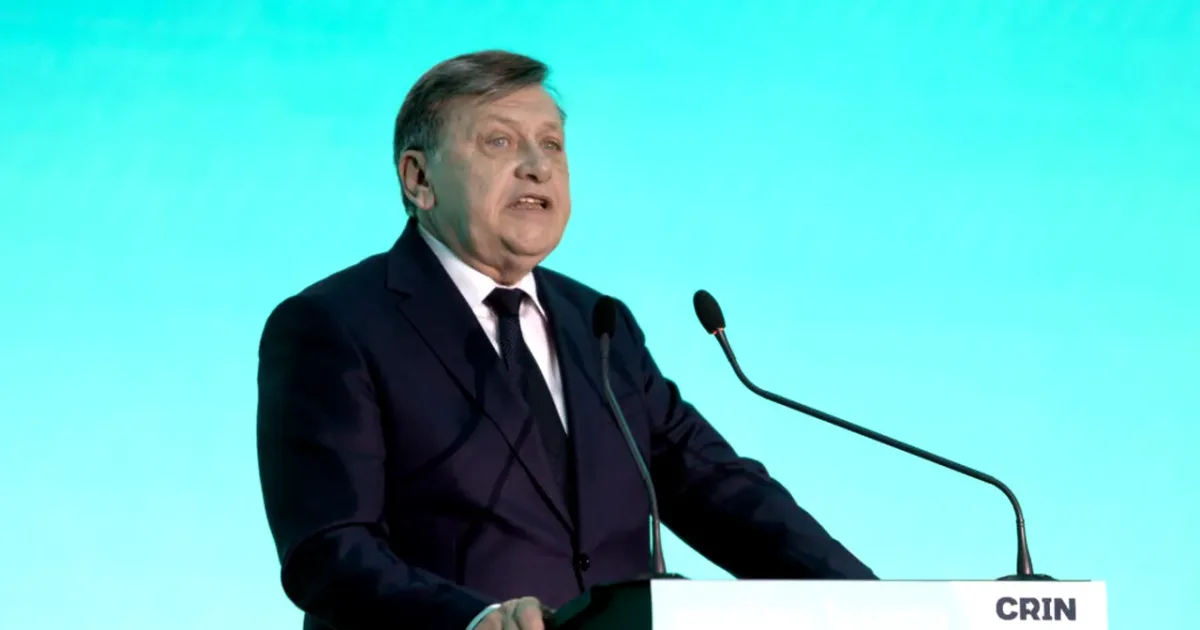 Crin Antonescu: PNL e de o stupiditate fără egal. Votați, dragilor, pentru Siegfried