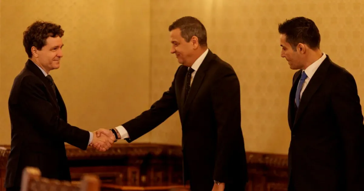 Grindeanu dezvăluie ce i-a cerut lui Nicușor Dan la Cotroceni 2 Grindeanu dezvăluie ce i-a cerut lui Nicușor Dan la Cotroceni