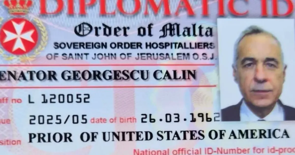 Legitimație „diplomatică” găsită la Călin Georgescu. Ordinul de Malta: Nu am emis-o 3 Legitimație „diplomatică” găsită la Călin Georgescu. Ordinul de Malta: Nu am emis-o