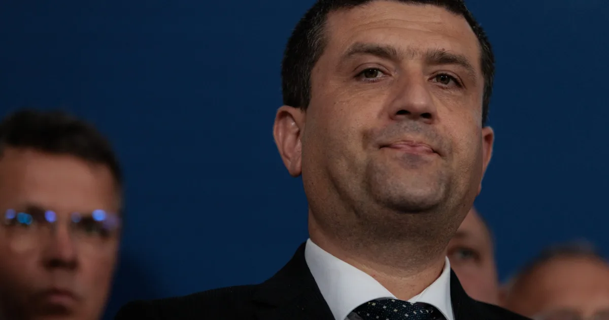 Miruță acuză PSD că vrea să decidă singur în România