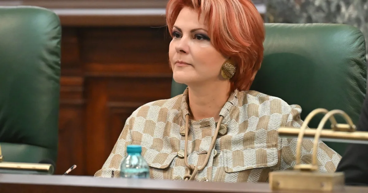 Mureșan, atac la Vasilescu și Manda: Mai bine și-ar trimite soțul în Parlamentul European 4 Mureșan, atac la Vasilescu și Manda: Mai bine și-ar trimite soțul în Parlamentul European
