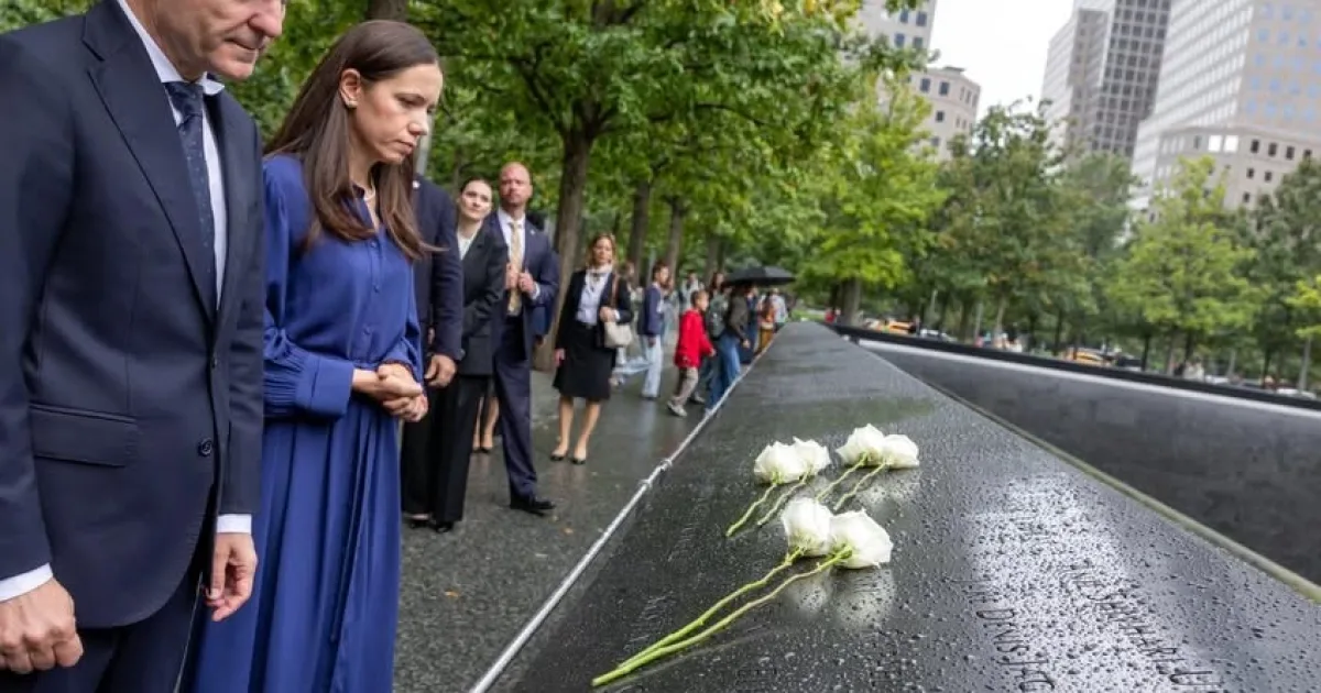 Nicușor Dan și Mirabela Grădinaru au adus un omagiu la Memorialul 9/11 din Statele Unite