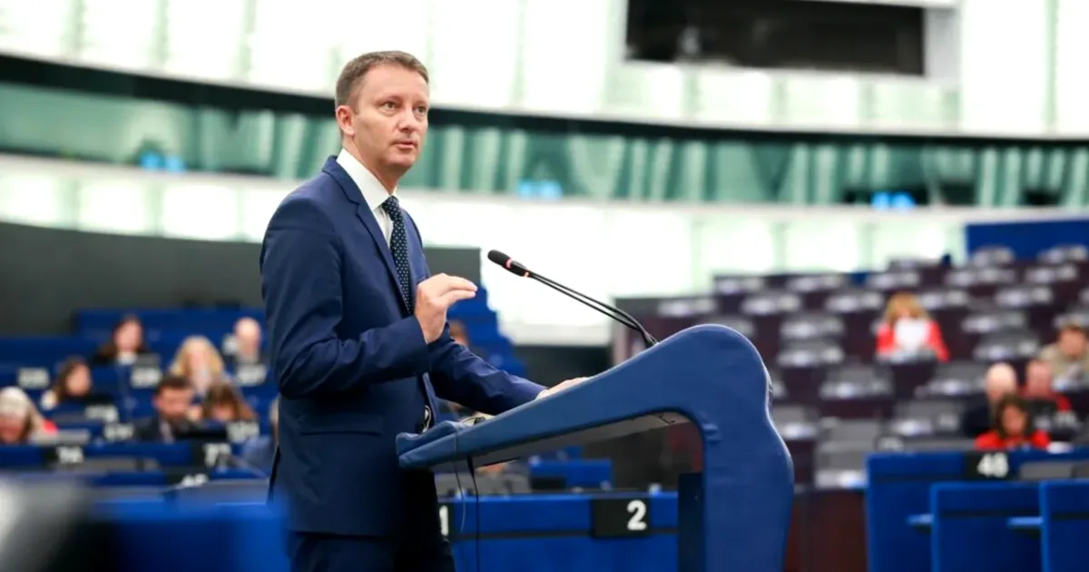 Siegfried Mureșan atacă PSD: Se pretinde pro-european, dar OUG 13 nu a fost așa 3 Siegfried Mureșan atacă PSD: Se pretinde pro-european, dar OUG 13 nu a fost așa