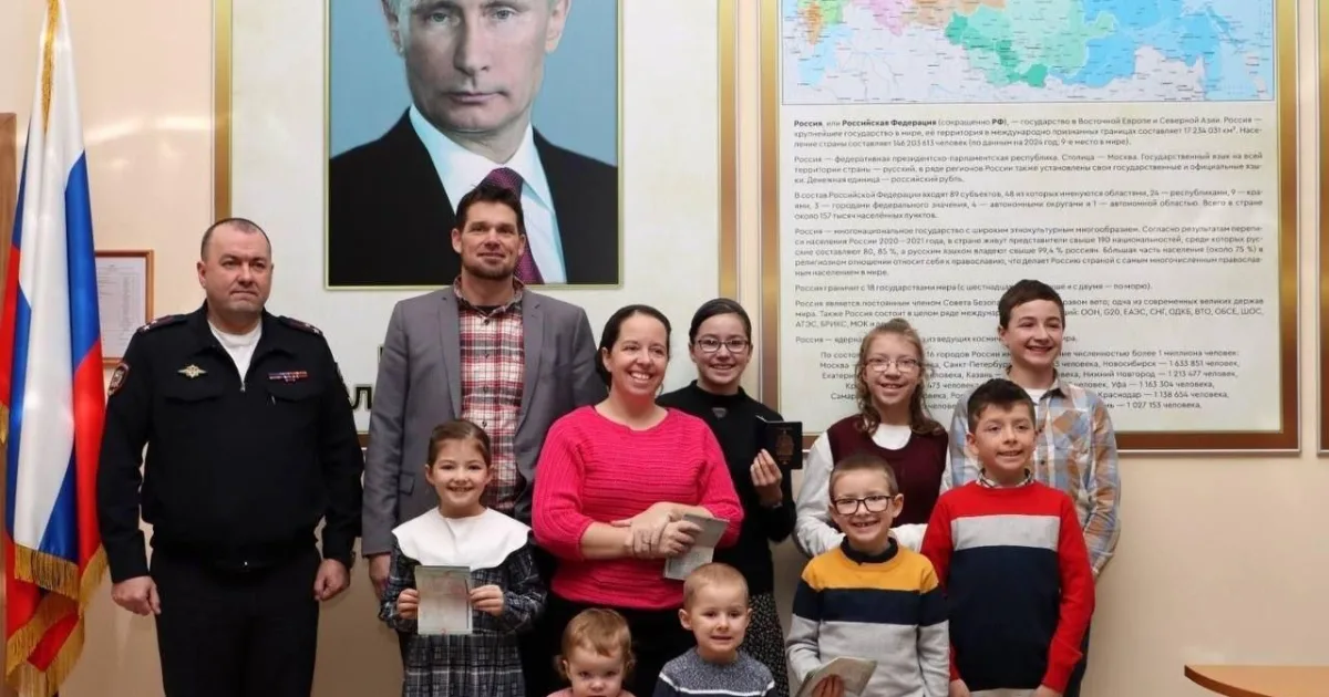 Canadian mutat în Rusia ca să scape de Occident