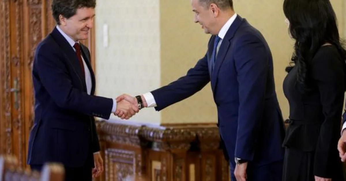 Consultări pentru formarea guvernului. Grindeanu: Nominalizarea sunt eu 2 Consultări pentru formarea guvernului. Grindeanu: Nominalizarea sunt eu