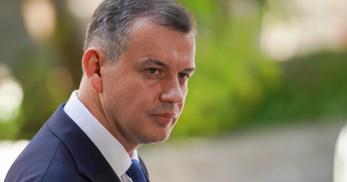 Eugen Tomac îndeamnă la susținerea Guvernului Niculescu: a devenit o obligație patriotică 2 Eugen Tomac îndeamnă la susținerea Guvernului Niculescu: a devenit o obligație patriotică