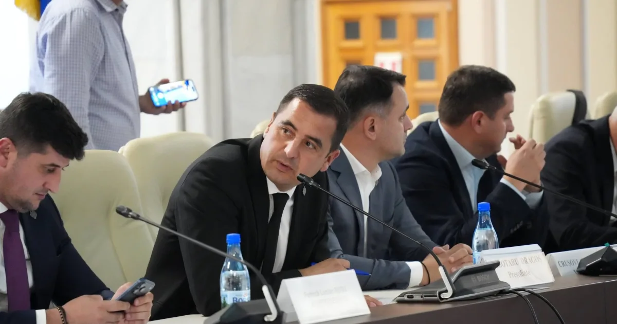 Revoltă în PNL înainte de votul pe Guvern. Liberalul care refuză compromisul cu PSD